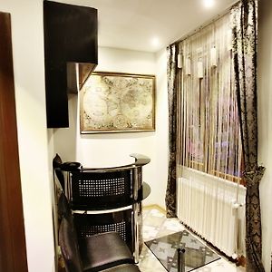 Kamer met een Queen Size Bed